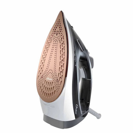 Plancha Oster GCSTEP2501 Cordón con giro de 360° 2200 watts