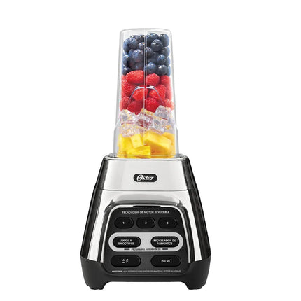 Licuadora Oster BLSTPYG1311NBG programas automáticos, tecnología reversible y vaso Blend-N-Go