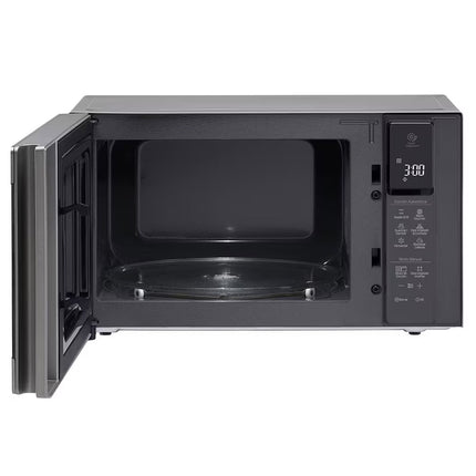 Horno Microondas NeoChef™ 1.5 pies³ con Grill