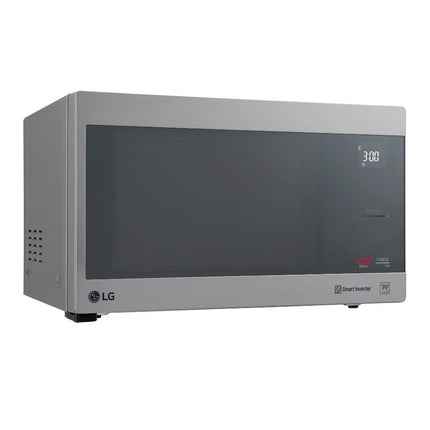 Horno de microondas con grill LG MH1596CIR 1.5 Pies NeoChef Grill Plata