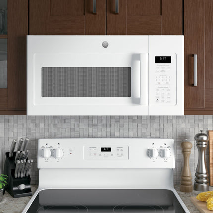 Microondas Microcampana GE Appliances JVM6172DKWW 1.7 cu.ft. Blanco