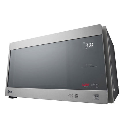 Horno Microondas NeoChef™ 1.5 pies³ con Grill