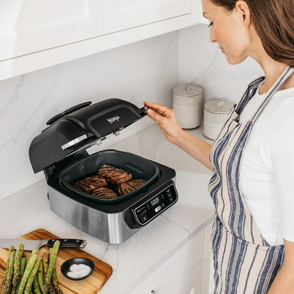 Parrilla eléctrica Ninja AG300 para interiores 4 en 1, Foodi