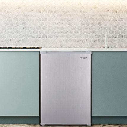 Frigobar Winia WR1 4000HMMX 4 pies cúbicos Plata