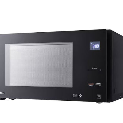 Horno de Microondas LG MS1596DIB NeoChef™ 1.5 pies³ Negro con EasyClean™ y Smart Diagnosis