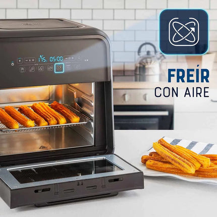 Súper freidora de aire Oster® CKSTAFOV3 4L Negra