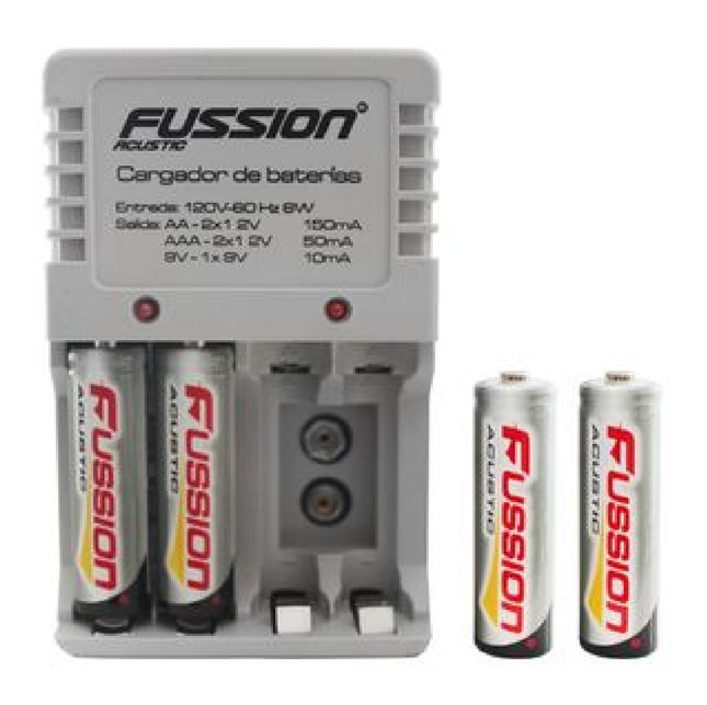 Cargador de Pilas Fussion BC-2005 AA/AAA - incluye 4 Pilas AA