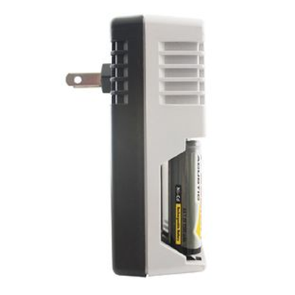 Cargador de Pilas Fussion BC-2005 AA/AAA - incluye 4 Pilas AA